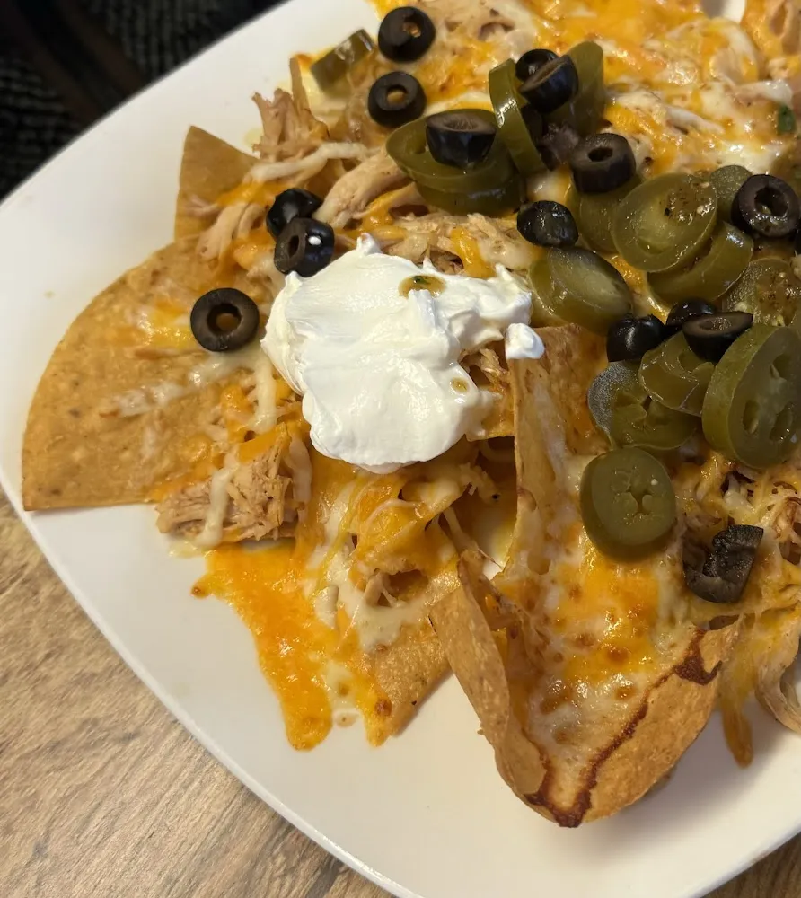 Chips & Chile Con Queso